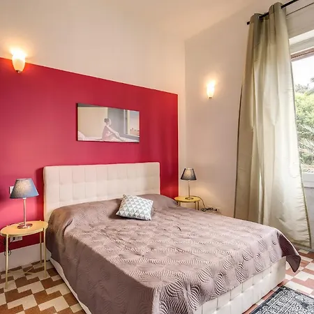 Aweshomeitaly - Bay Windows 아파트 *