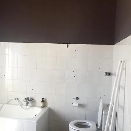 Aweshomeitaly - Bay Windows 아파트