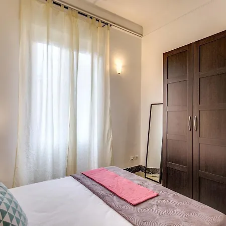 Aweshomeitaly - Bay Windows Apartmán La Spezia