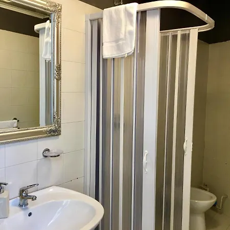 Aweshomeitaly - Bay Windows Apartamento *