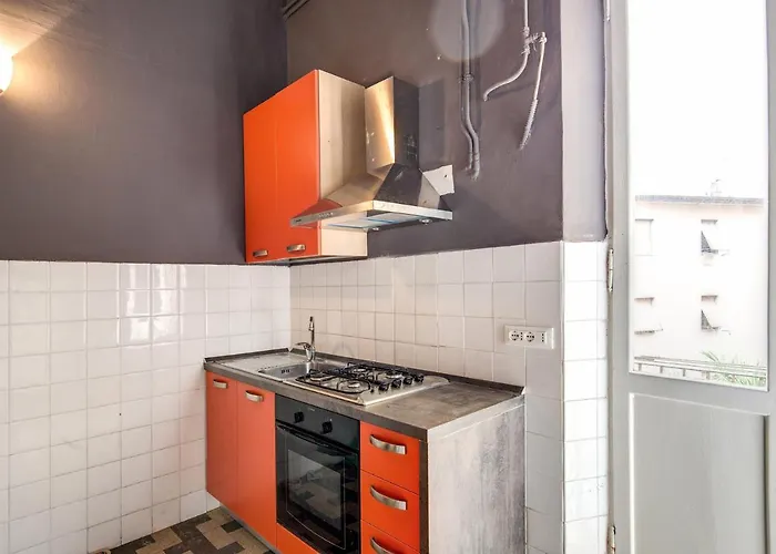 Aweshomeitaly - Bay Windows Apartament La Spezia