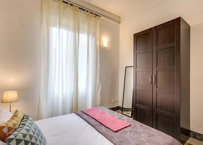 Aweshomeitaly - Bay Windows Apartament La Spezia